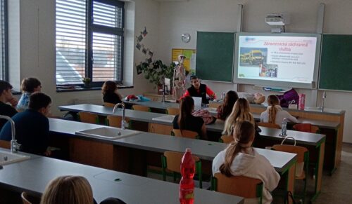 04e10530-3791-4f0b-8383-fcf85745d6a4