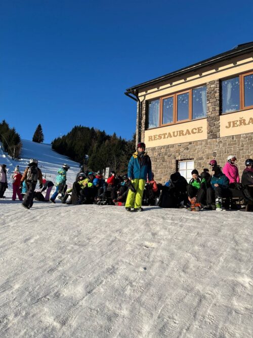 326db06d-b87e-40d3-b11c-c122c2d9a047