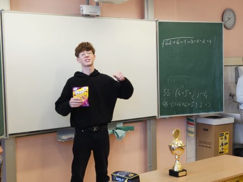 56e81213-eb33-4258-a0a7-3907a28718dc